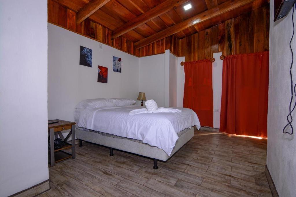Cabanas Roca Verde Monteverde Zewnętrze zdjęcie